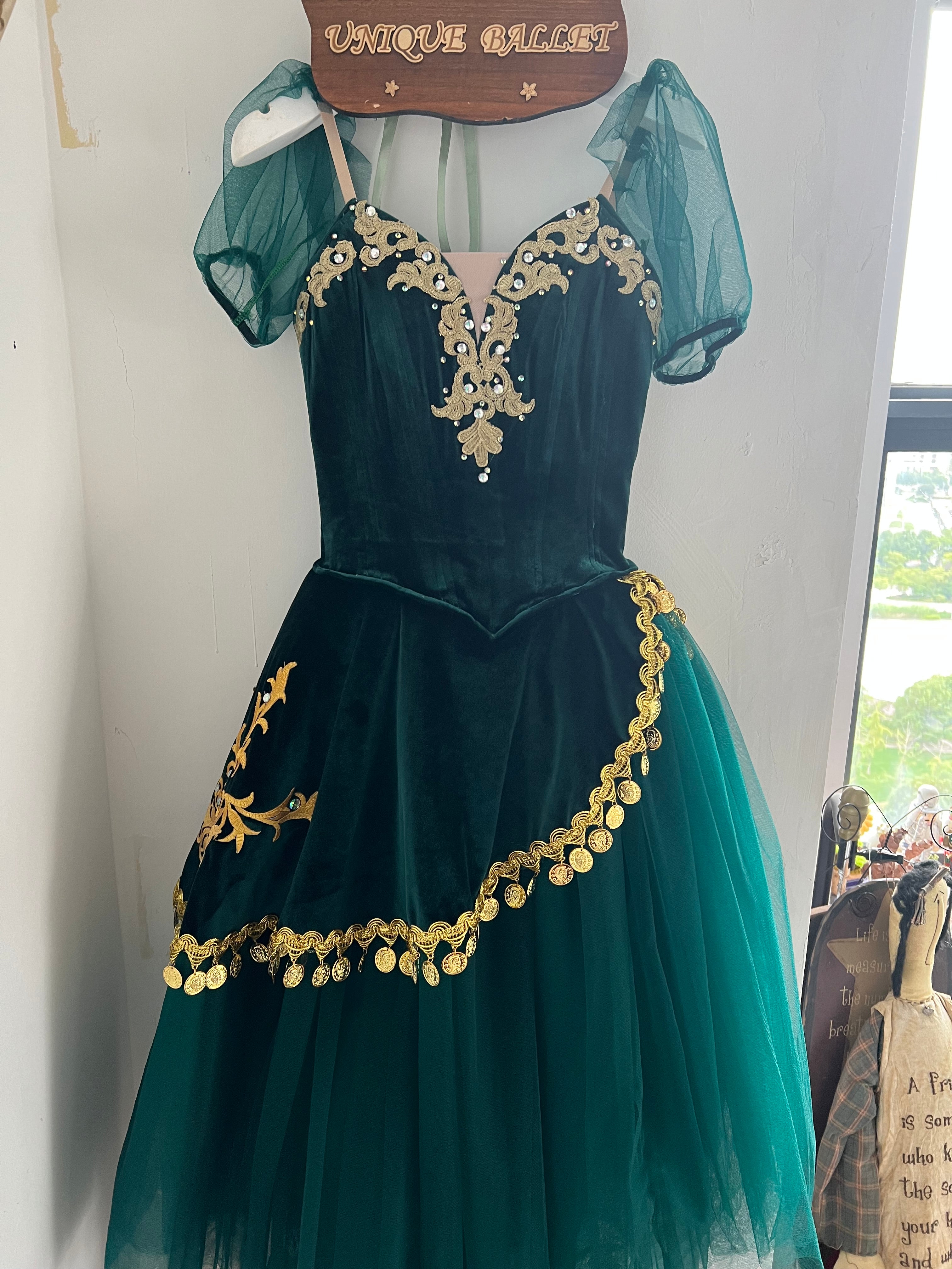 Professional Green Emerald Green La Esmeralda Romantic Ballet TuTu Costume Long Romantic Tutu Dress -RYLGRNESMRLDGD