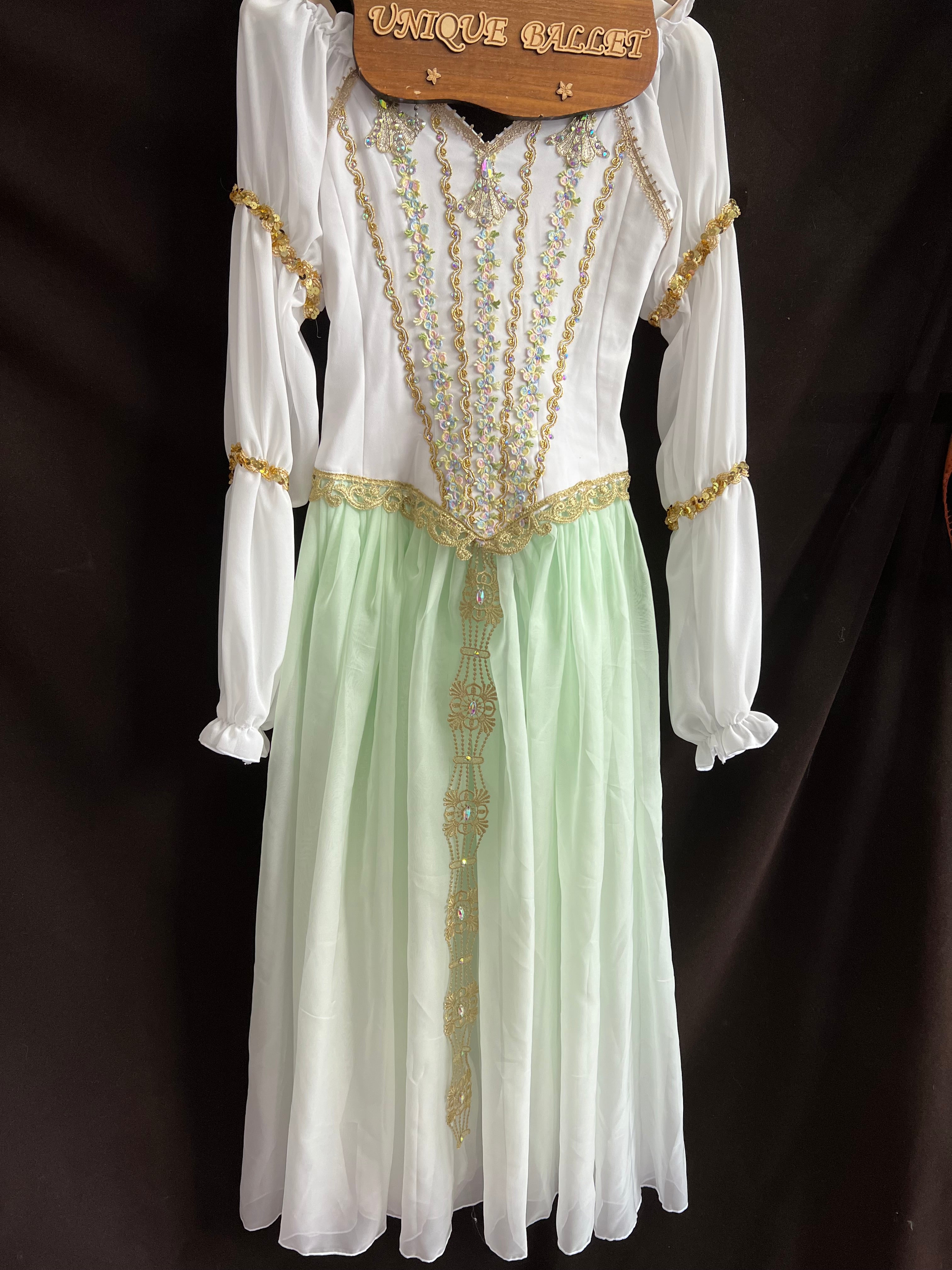 Green Swan Lake Pas De Troid Variation Act 1 Professional Romantic Bal UniqueBallet Green Swan Lake Pas De Troid Variation Act 1 Professional Romantic Bal UniqueBallet