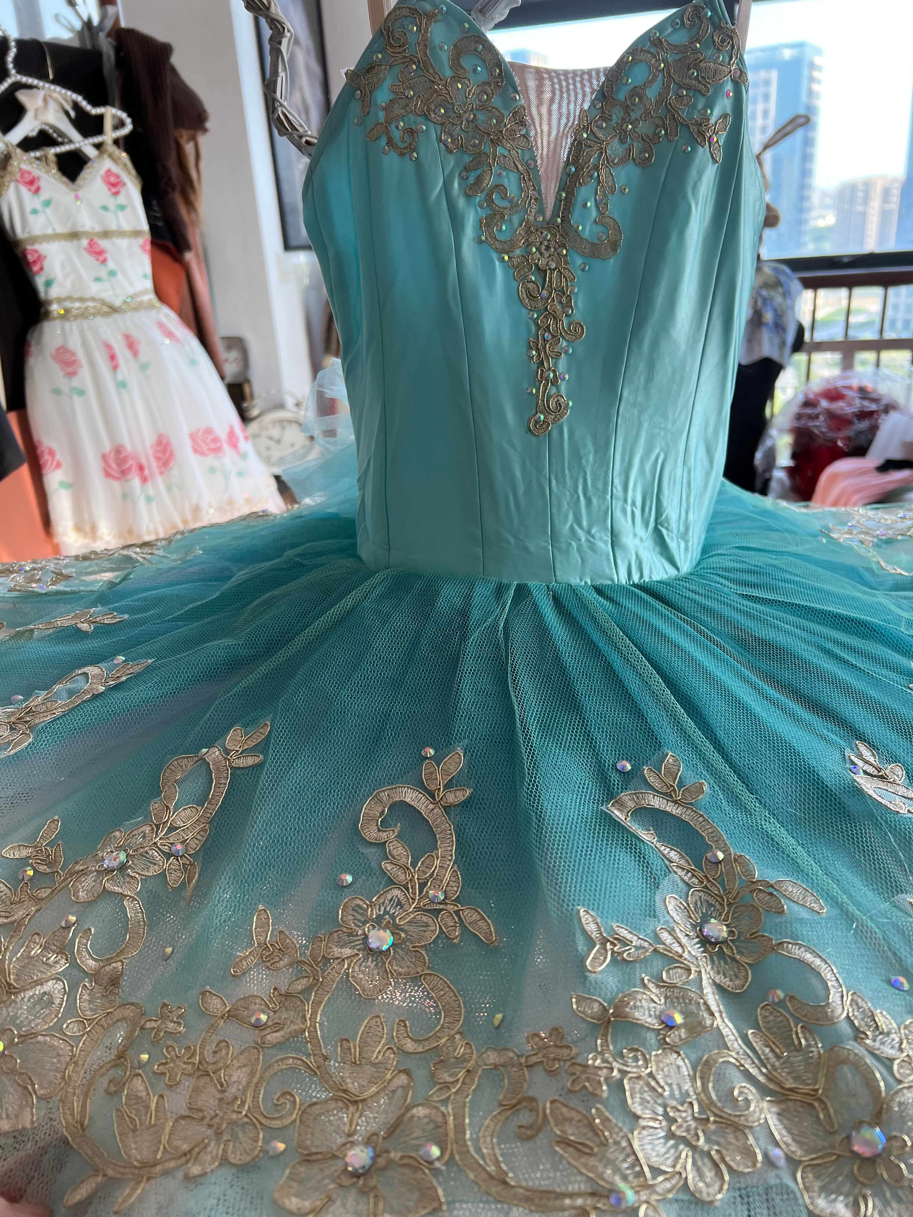 **Sample Discount** Professional Mint Green Tutu Professional La Esmeralda Classical Ballet TuTu Costume With Hooks