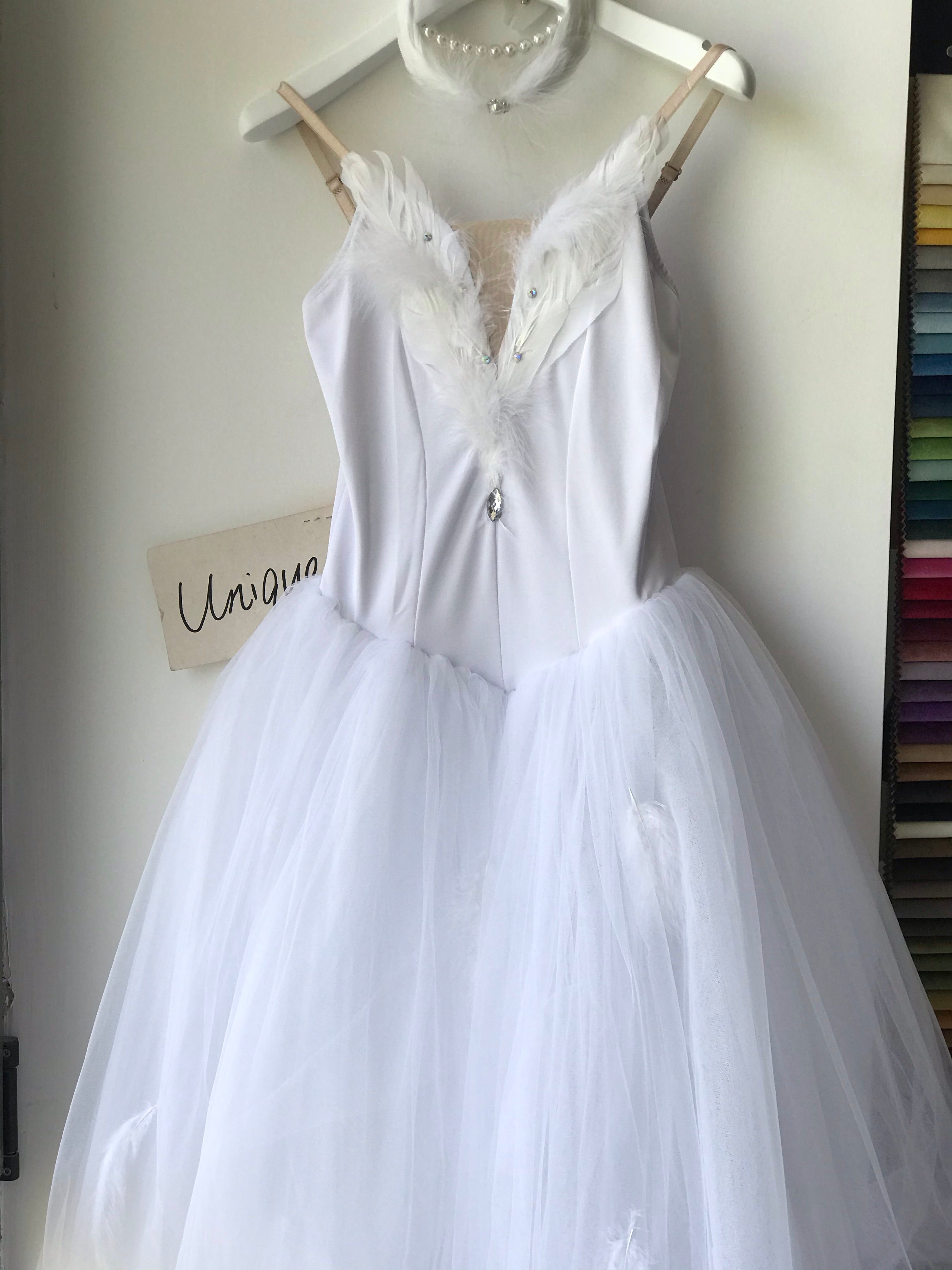 White Swan Lake Corps Tutu Costume White Ballet Romantic Long Dress -R – UniqueBallet