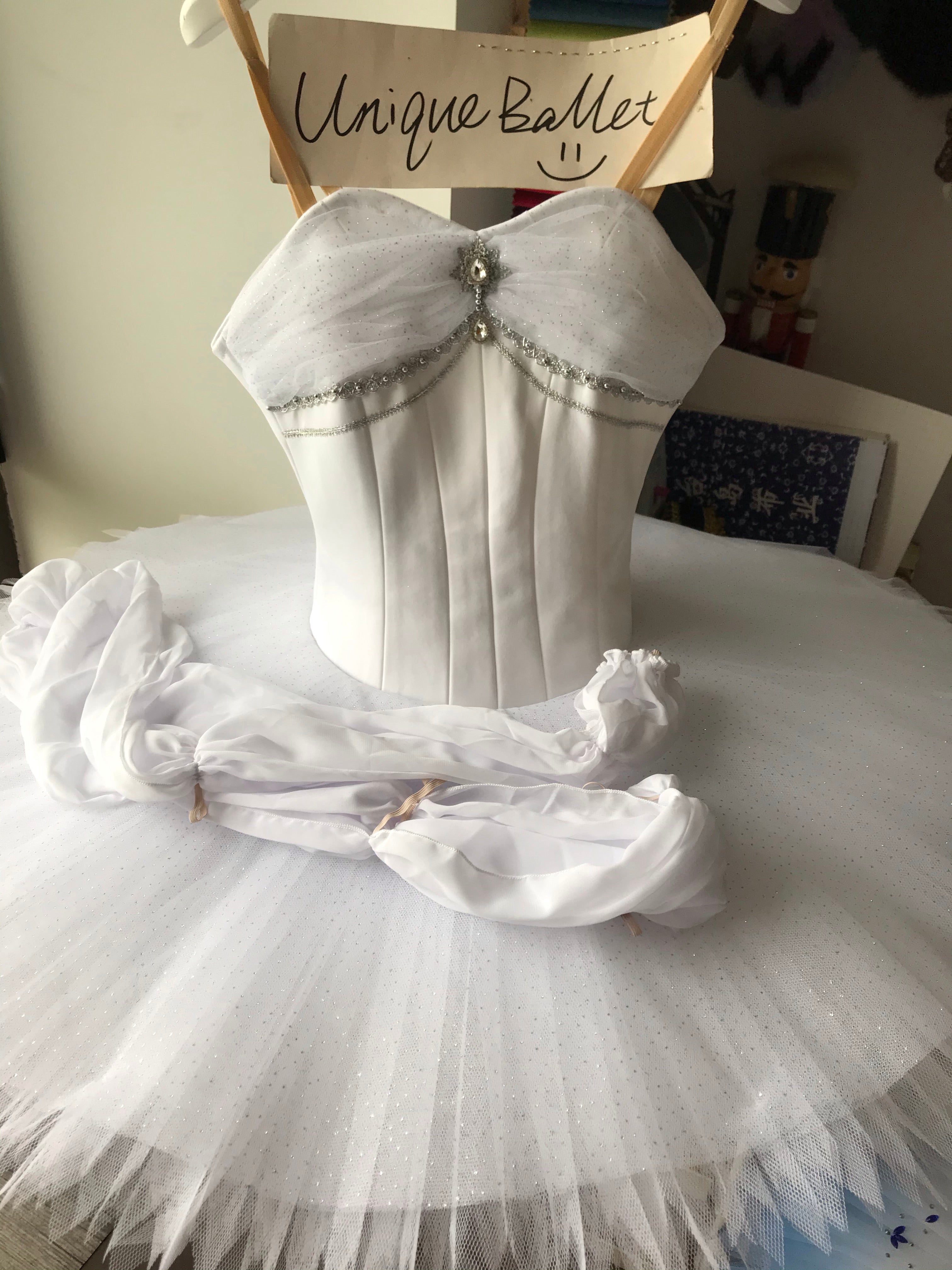 Ballet Tutu White Tutu Dresses For Adults Ballerina Tutu Leotard Dress For Women Stage Ballet Performance Ballet Tutu White Tutu Dresses For Adults Ballerina Tutu Leotard Dress For Women Stage Ballet Performance