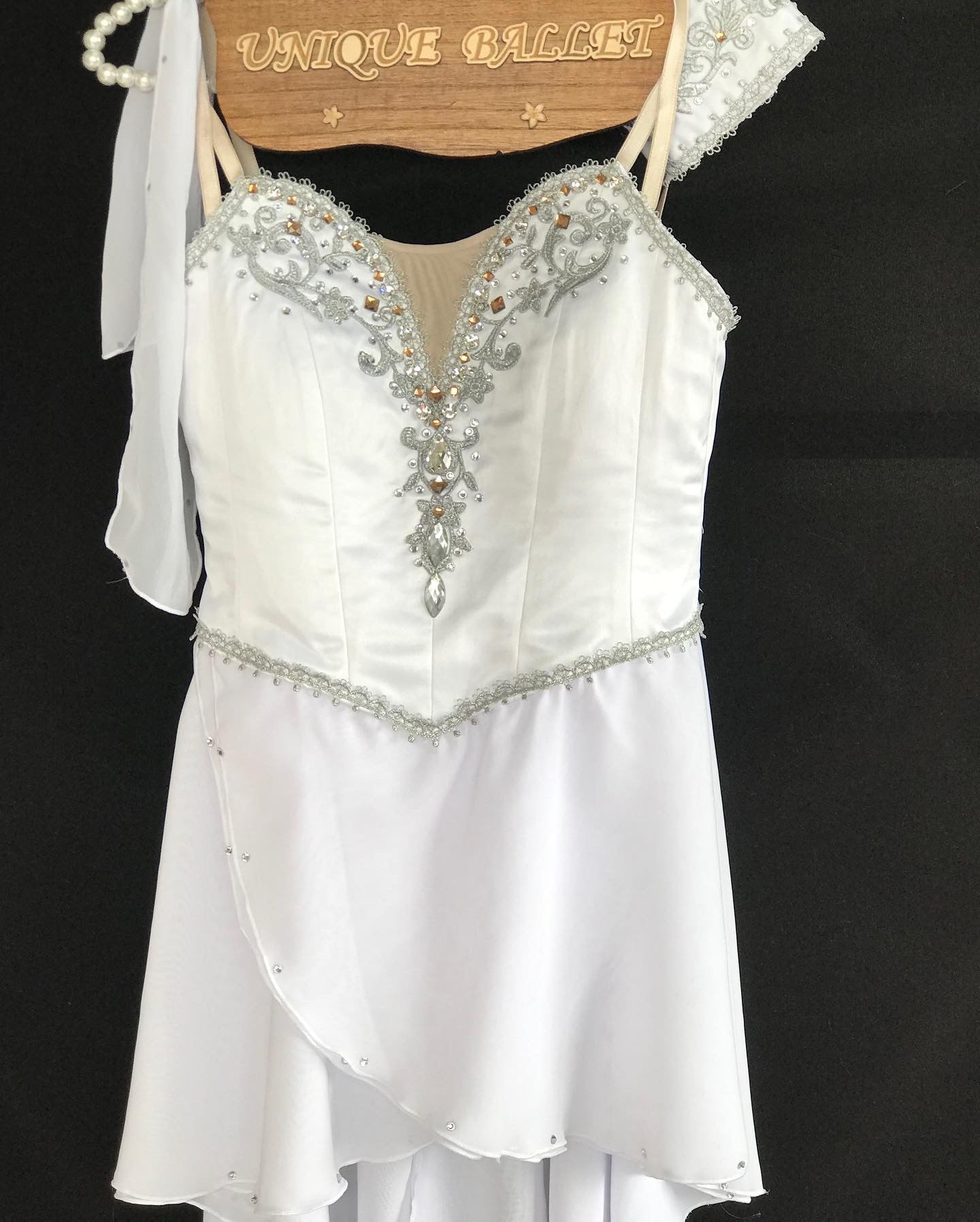 White Cupid Talisman Lyrical Ballet Costume Modern Ballet Dress YAGP S – UniqueBallet White Cupid Talisman Lyrical Ballet Costume Modern Ballet Dress YAGP S – UniqueBallet